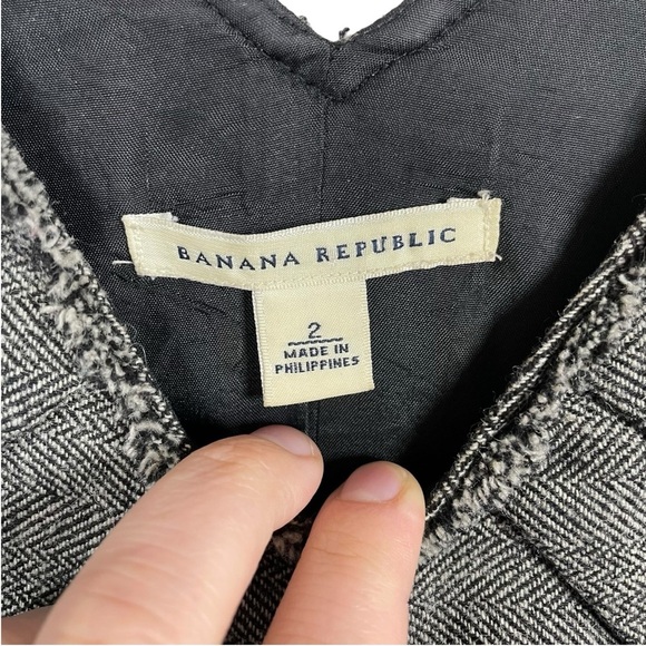 VINTAGE Banana Republic Wool Herringbone Pleated Neck Sheath Dress Grey Size 2 - Picture 8 of 12